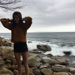 Meet your Posher, Hunter